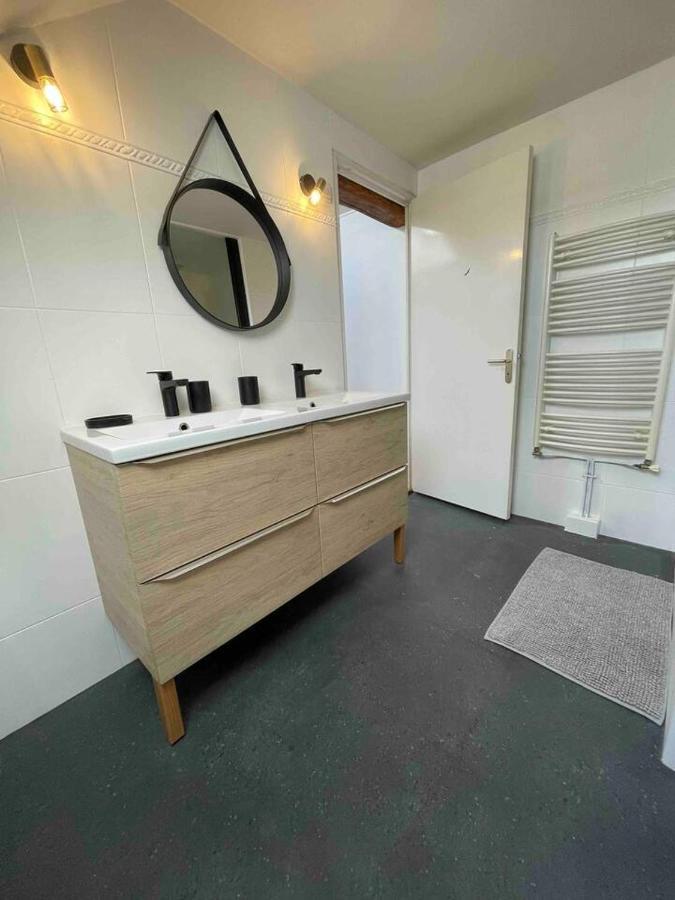 Logement Centre Ville 1 A 4 Chambres Alencon Luaran gambar