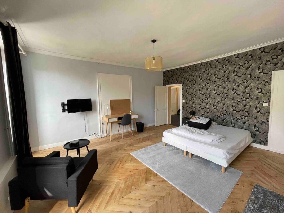 Logement Centre Ville 1 A 4 Chambres Alencon Luaran gambar